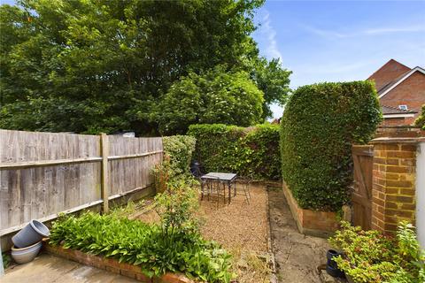 2 Southdown Road, Carshalton, SM5 4LT