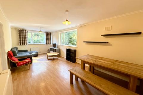 2 bedroom apartment to rent, Malcolm Close, Nottingham, Nottinghamshire, NG3 5AP