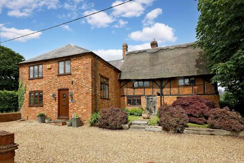 7 bedroom detached house for sale, High Street North, Stewkley, Leighton Buzzard, Buckinghamshire, LU7