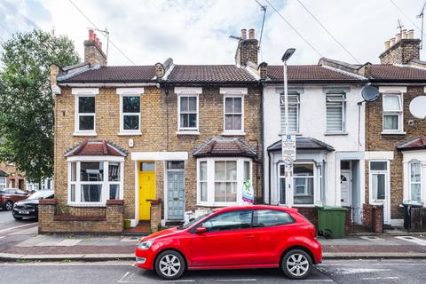 3 Faringford Road, London, E15 4DP