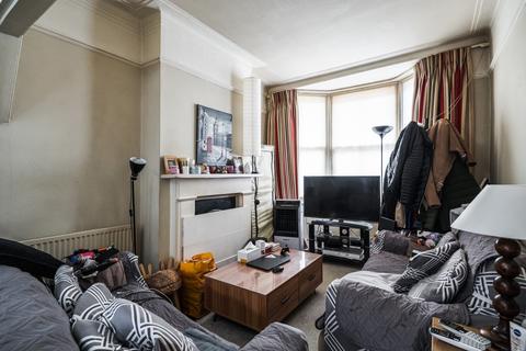 3 Faringford Road, London, E15 4DP