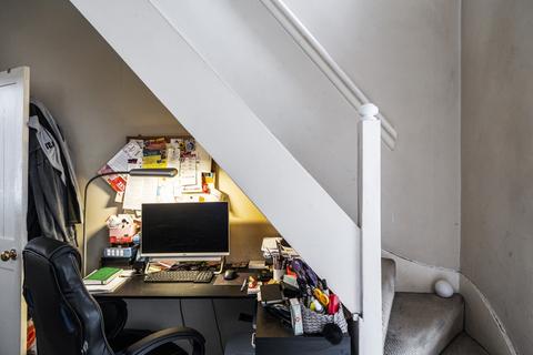3 Faringford Road, London, E15 4DP