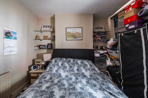 3 Faringford Road, London, E15 4DP