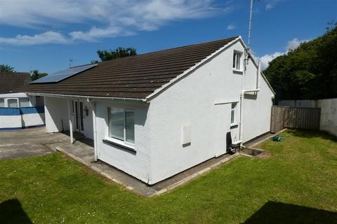 3 bedroom semi-detached house for sale, Neyland Heights, Neyland, Milford Haven