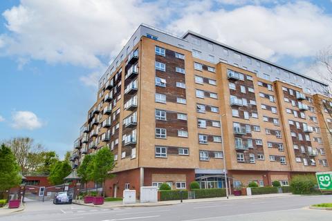 Cherrydown East, Basildon, Essex, SS16