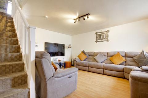 3 bedroom detached house for sale, Quaker's Place, Forest Gate, London, E7