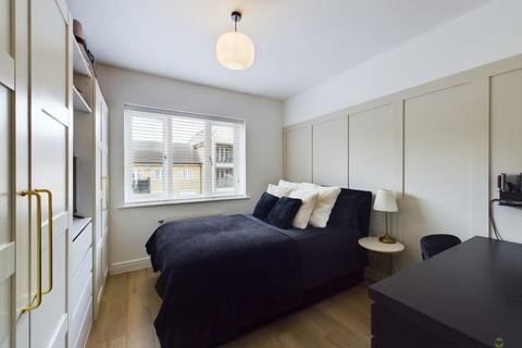 59 Chapel Drive, Dartford, DA2 6FF
