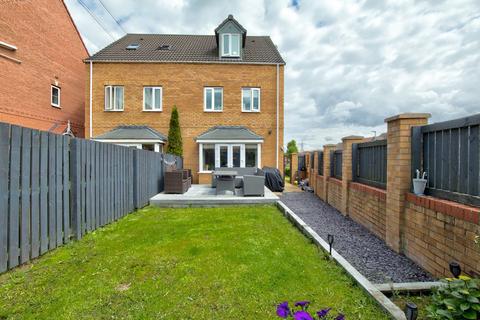 26 Springfield Road, Lofthouse, Wakefield, WF3 3FN