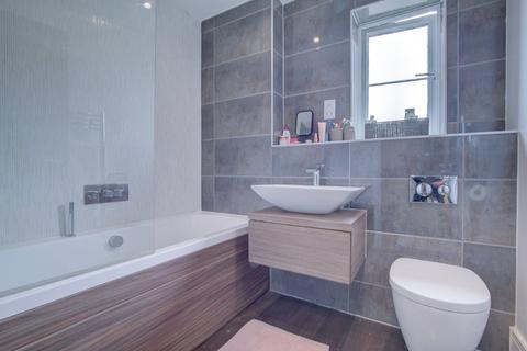 26 Springfield Road, Lofthouse, Wakefield, WF3 3FN