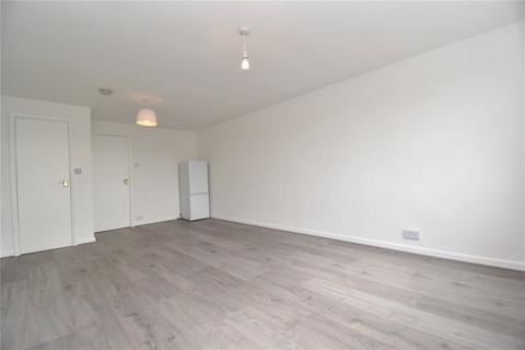 Studio to rent, Mildmay Road, Chelmsford, Essex, CM2