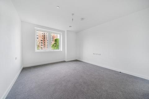 2 bedroom apartment to rent, St Pauls Road Barking IG11