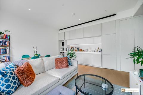2 bedroom apartment to rent, 6 Lewis Cubitt Walk, London N1C