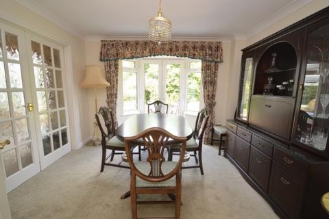 8 Kirland Bower, Bodmin, PL30 5RA