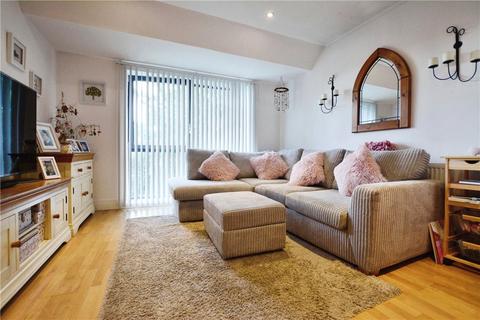 1 bedroom apartment for sale, Station Road, West Drayton