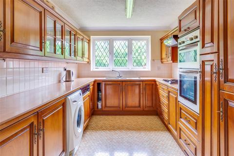 5 bedroom detached house for sale, Twyford, Reading RG10