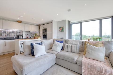 2 bedroom apartment for sale, Lapwing Heights, Waterside Way, London, N17