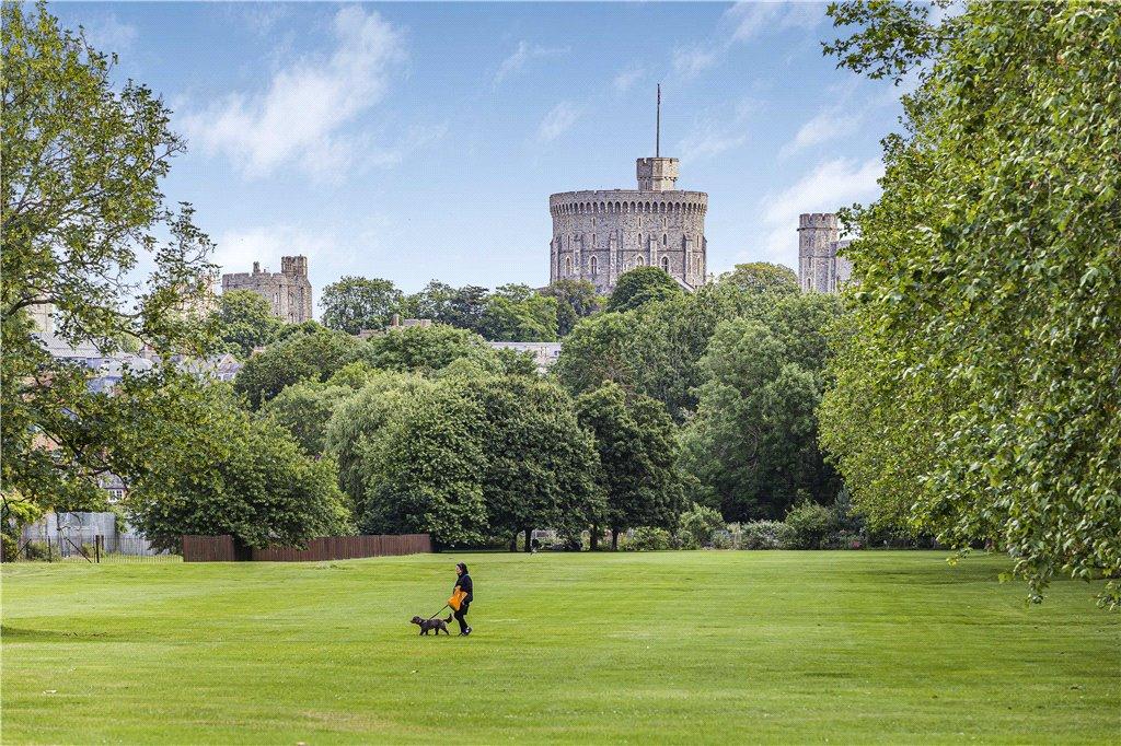 Piold Windsor Views