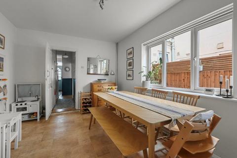 262 Halley Road, London, E12 6UA