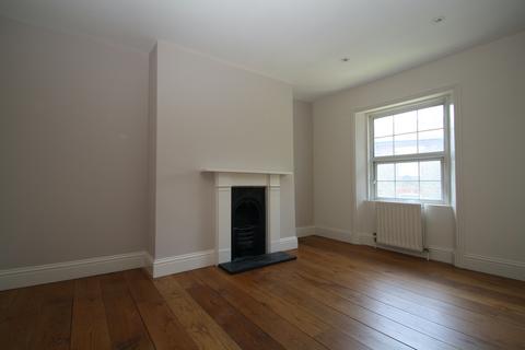 2 bedroom apartment to rent, Church Road, London SE19