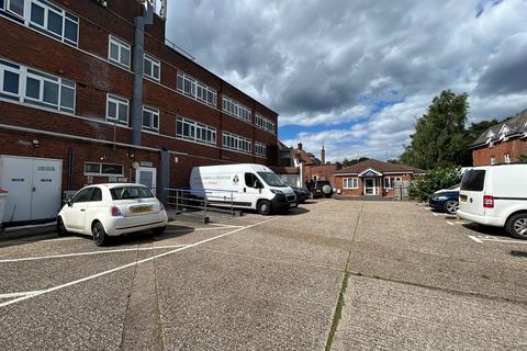 1 bedroom flat to rent, Ringwood Road, Ferndown BH22