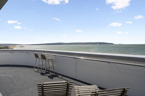 3 bedroom apartment for sale, Hurst Road, Milford on Sea, Lymington, Hampshire, SO41