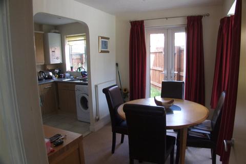 3 bedroom semi-detached house to rent, Starling Close, Manchester, M22 4XS