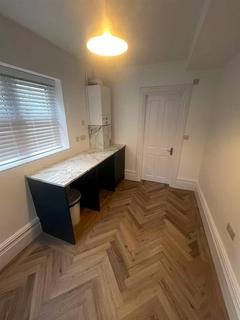 2 bedroom flat to rent, 50 Salisbury Road, Birmingham B13