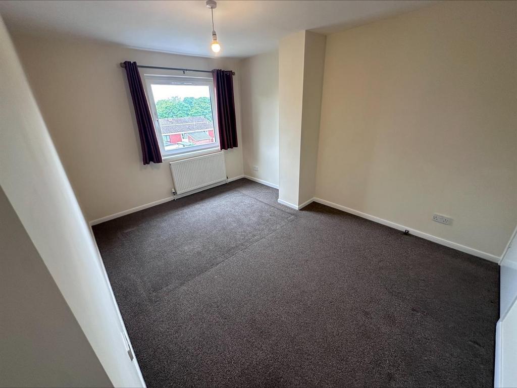 1st bedroom.jpeg