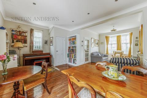 10 Denison Road, London, W5 1NU