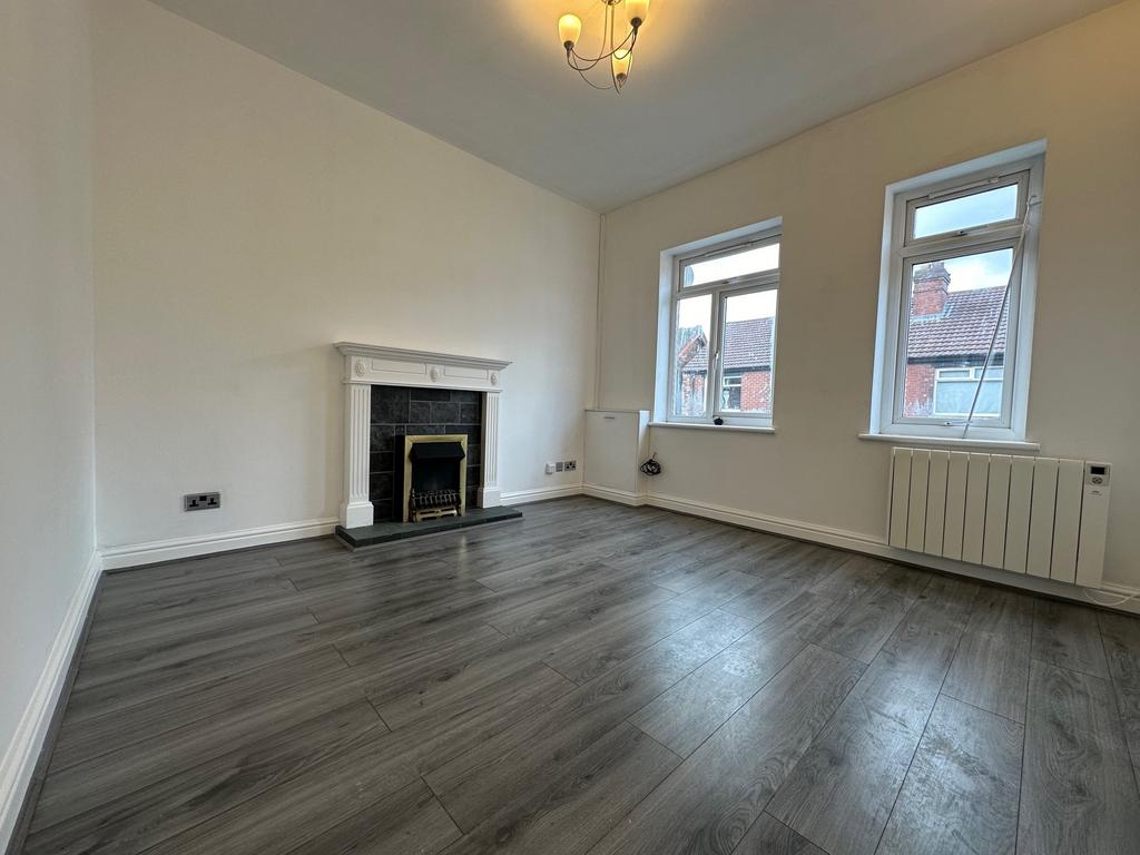 Birches Head Road, StokeonTrent ST1 1 bed flat to rent £500 pcm (£