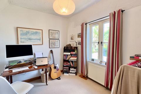 Badger Cottage Fore Street, St Teath, Bodmin, PL30 3JA