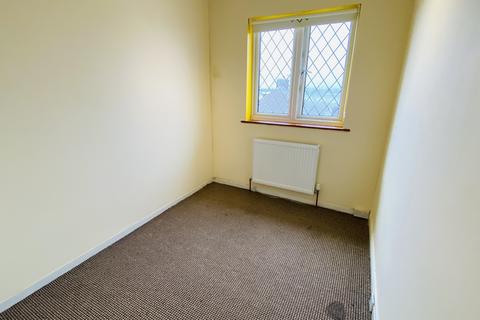 3 bedroom semi-detached house to rent, 3 BED HOUSE | CHINGFORD | AVAILABLE 5 JULY , London E4