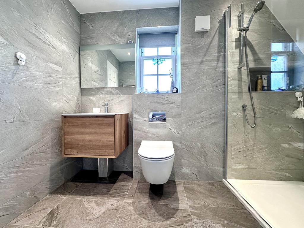 En Suite 1