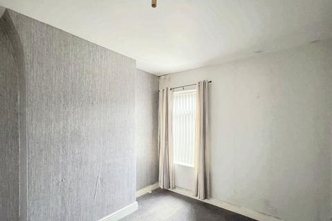 389 Hale Road, Widnes, WA8 8TY