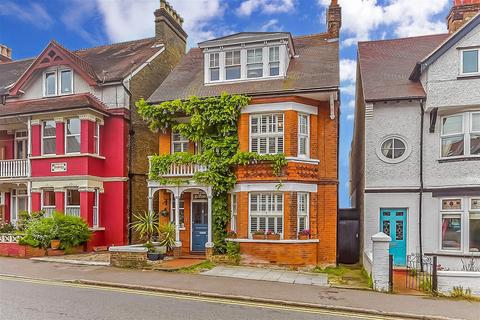 6 bedroom detached house for sale, Queens Road, Broadstairs, Kent