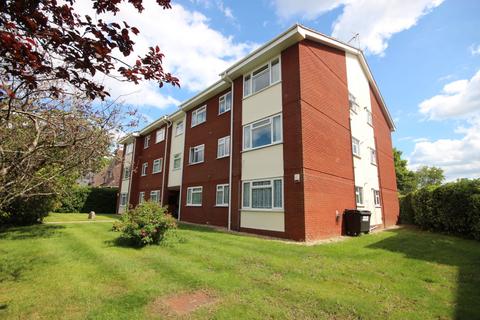 2 bedroom apartment for sale, Dunyeats Road, Broadstone, Dorset, BH18