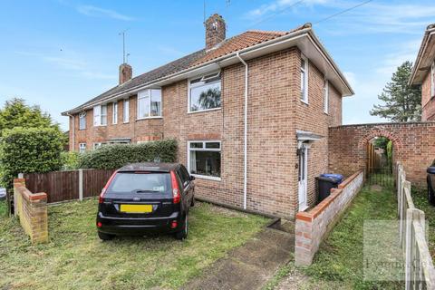 3 bedroom end of terrace house to rent, Marlpit Lane, Norwich NR5