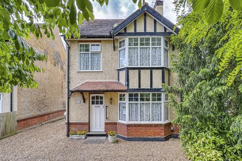 4 bedroom detached house for sale, London Road, Cambridge CB22