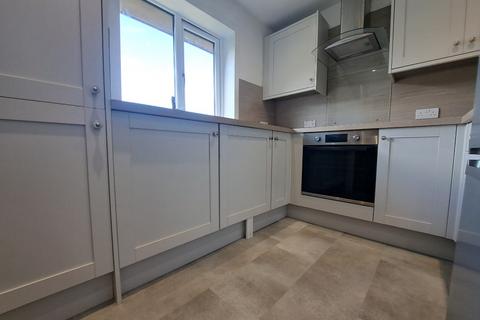 2 bedroom flat to rent, Braeside Avenue, North Ayrshire KA30
