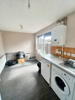 2 bedroom semi-detached house to rent, Water Mill Crescent, Sutton Coldfield B76