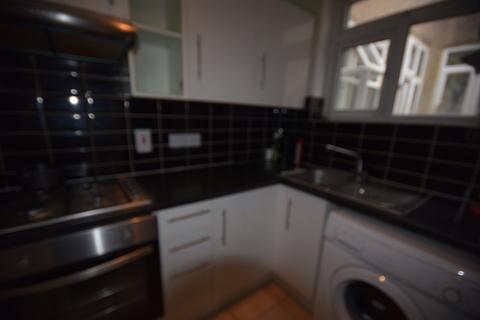 2 bedroom flat for sale, Harrow Road, Wembley HA0