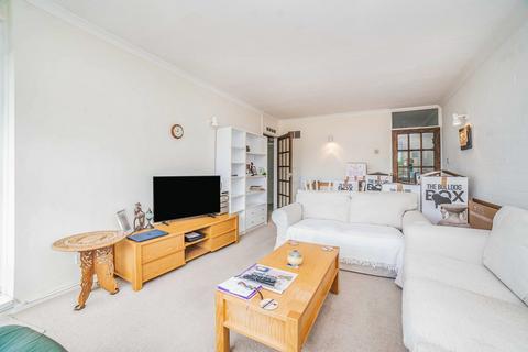 2 bedroom apartment for sale, St Nicholas Close, Barry CF62