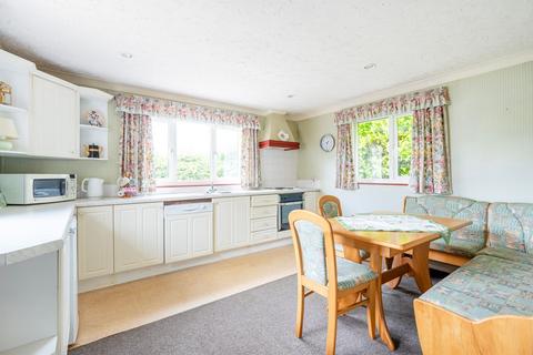 2 bedroom detached bungalow for sale, The Street, Hickling