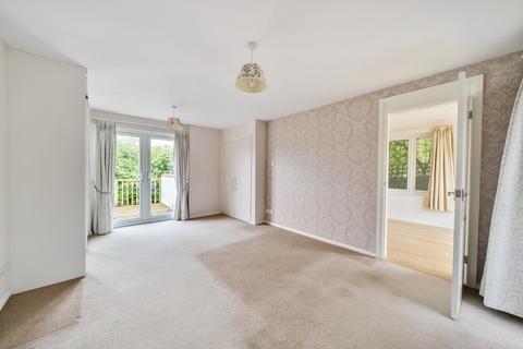 2 Goring Field, Winchester, SO22 5NH
