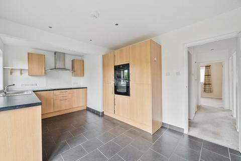 2 Goring Field, Winchester, SO22 5NH