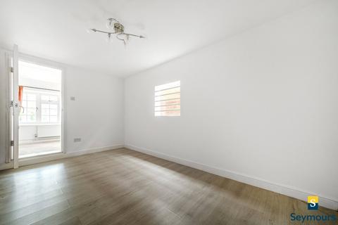 1 Bryanstone Avenue, Guildford, GU2 9UN