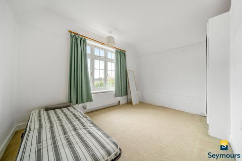 1 Bryanstone Avenue, Guildford, GU2 9UN