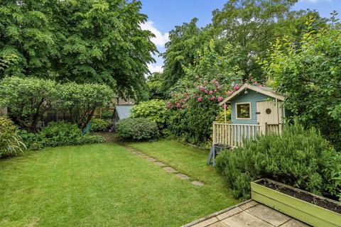 4 bedroom end of terrace house for sale, Queen Adelaide Road, Penge