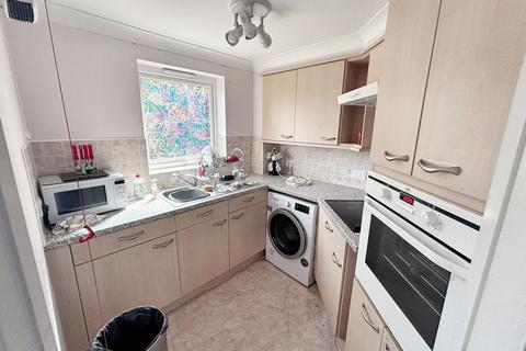 1 bedroom ground floor flat for sale, Newcastle Road, Chester Le Street, County Durham, DH3 3TD