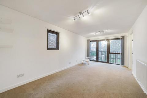 1 bedroom flat for sale, Brondesbury Park, Brondesbury Park